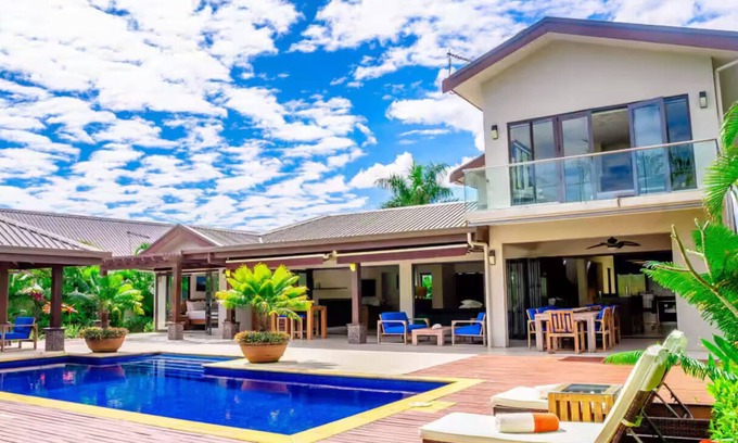 Nadi Villa | Villa 108 - 4BR Private Villa - Private Pool - 5min to Airport