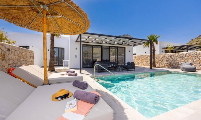 Kolymbia Villa | Villa 12 Chado - Two Bedroom Villa, Sleeps 4