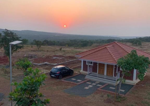 Anjanvel House | Villa 135 Konkan Trails Dapoli Only families welcomed