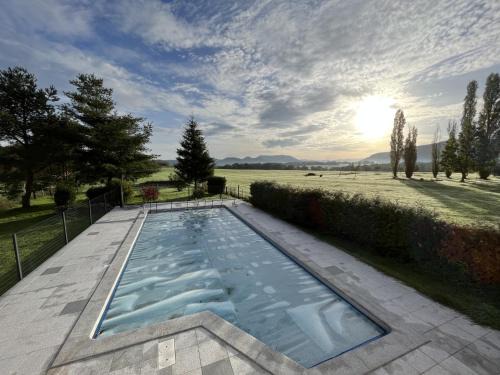 Nompatelize Villa | Villa 170m2 avec piscine , sauna , jacuzzi , terrain de petanque