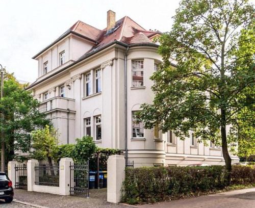 Zentrum-Nord Apartment | Villa 18 Boutique Apartment mit Gartenblick kostenfreies Parken Zoo und Zentrum fußläufig