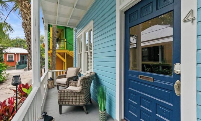 Downtown Historic District House | Villa 1898 “Ghost” Luxe Home- Hidden Gem in the heart of the “Oldest City”