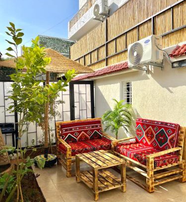 Rabat Villa | Villa 2, Chic au Carrousel avec Vue sur Mer & Tout à Pied