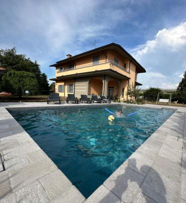 Cassano d'Adda Apartment | Villa 2