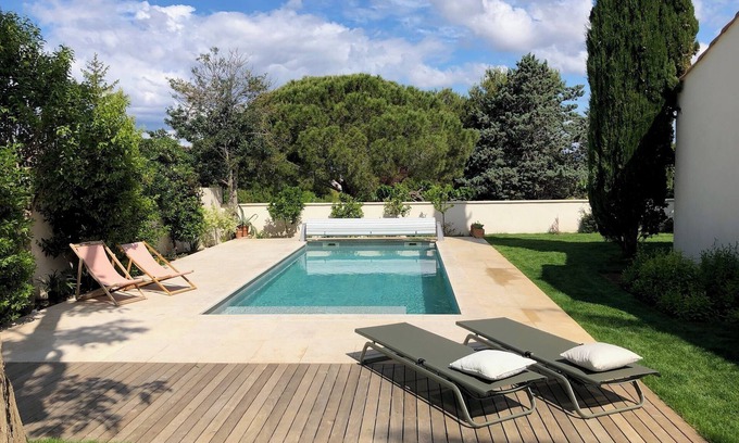 Perols House | Villa 220m2 pool 5 min from the sea. 10 people, ideal family