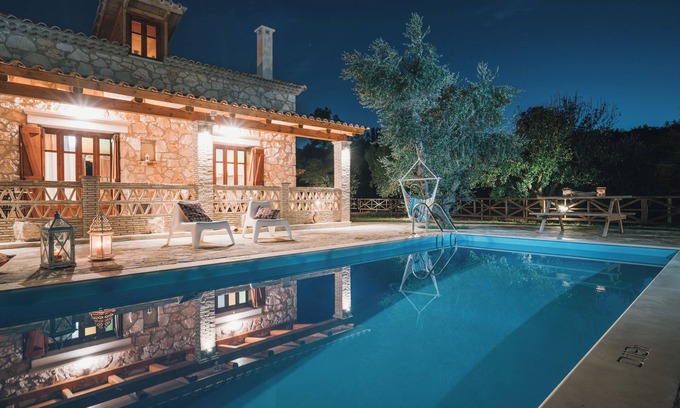 Vasilikos Villa | Villa 3 Bedroom, Alegria Villas