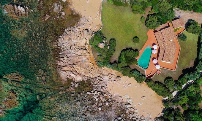 Isolella Villa | Villa 4 bedrooms, waterfront Presqu'ile de L'ISOLELLA-Exceptional location
