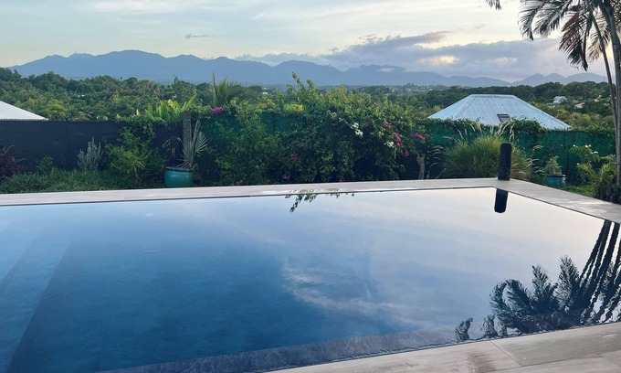 Baie-Mahault Villa | Villa 4 Chambres Piscine et vue Imprenable Montagne