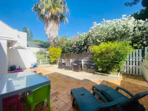 La Grande-Motte Villa | Villa 5mn mer, 8pers, 100m2, grande terrasse, clim
