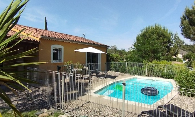 Sampzon House | Villa 6 Personnes Dans un Écrin de Verdure, au Coeur des Gorges de L'ardèche