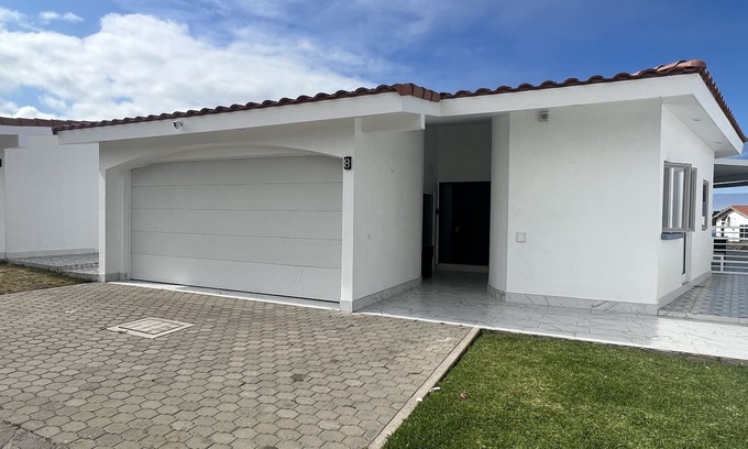 Salsipuedes House | Villa #8. Beautiful full house, totally equipped, close to the sea.