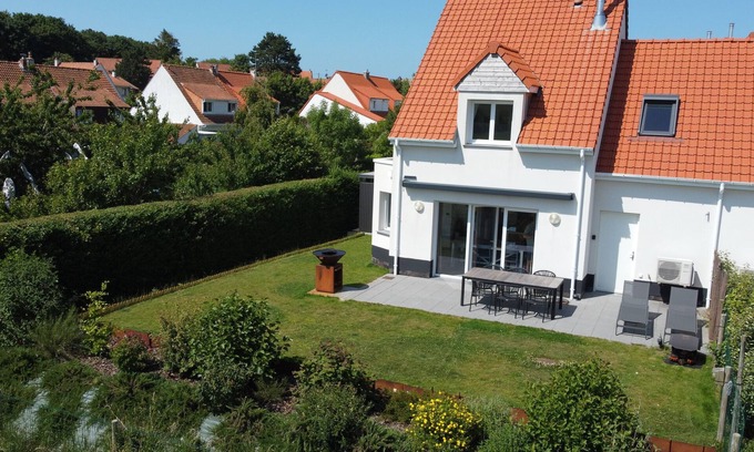 Wissant House | Villa 850 m from the sea with countryside view + Wall Box for electric vehicle