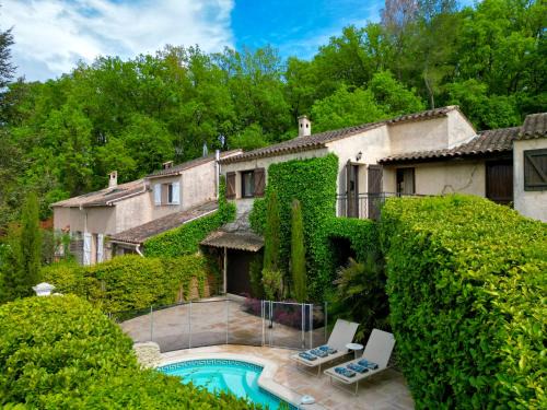 Valbonne Villa | Villa Adeona - Luxury House Valbonne - Pool - AC