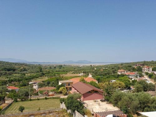 Mbrostar-Urë Apartment | Villa Agim