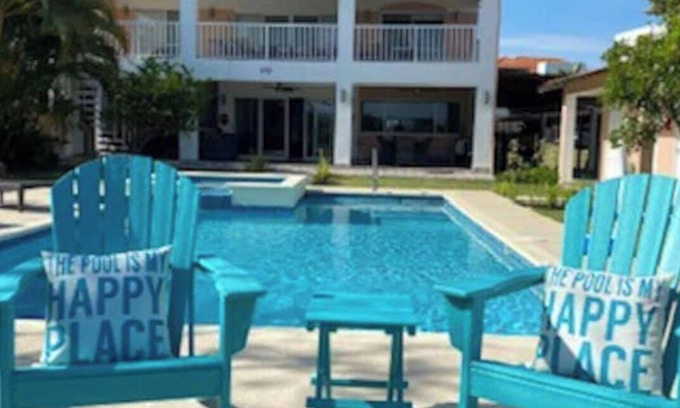 Playa Blanca Villa | Villa Agueda Decameron, golf club and pool