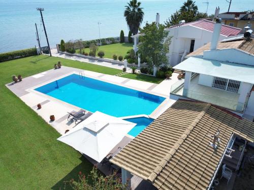 Stylida Villa | Villa Al mare Stav