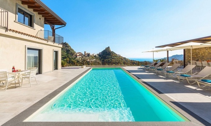 Savoca Villa | Villa Alfa – Taormina Area