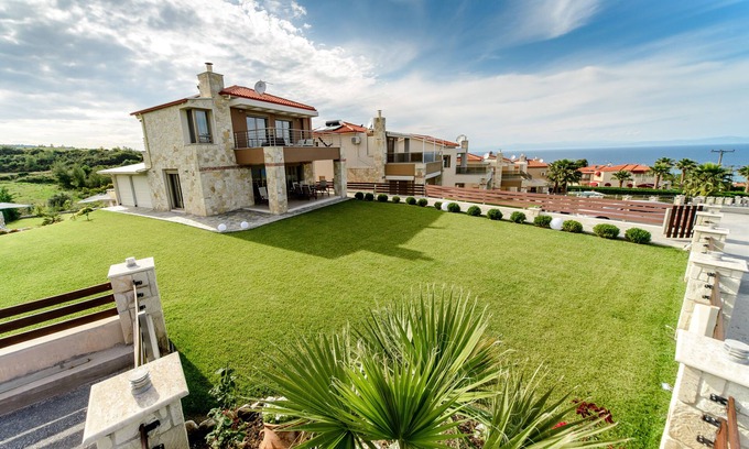 Pallini Villa | Villa Alina in Haniotis with private pool