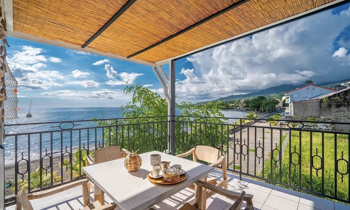 Saint-Pierre Villa | Villa Alma Da Lua - Four Bedroom Villa, Sleeps 10