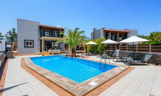 Old Hersonissos Villa | Villa Alpha by Villa Plus