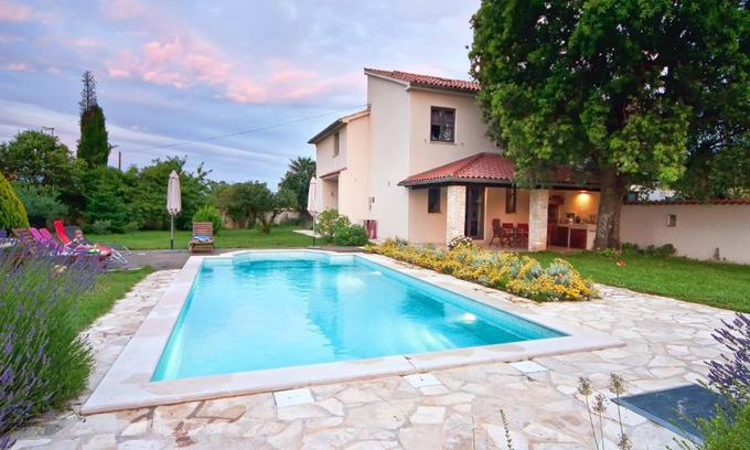 Pavicini Villa | Villa Altra