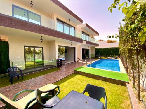 Drargua Villa | VILLA AMALOU AVEC PISCINE FAMILLE UNIQUEMENt