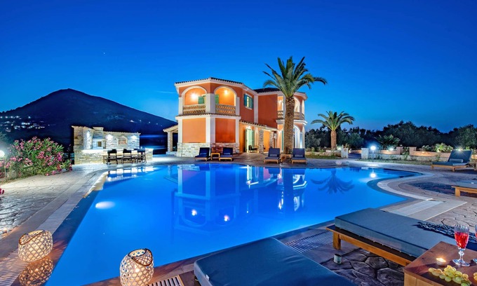 Lithakia Villa | Villa Amari by Villa Plus