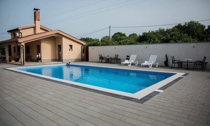 Trn Villa | Villa Ambrić - Villa with swimming Pool