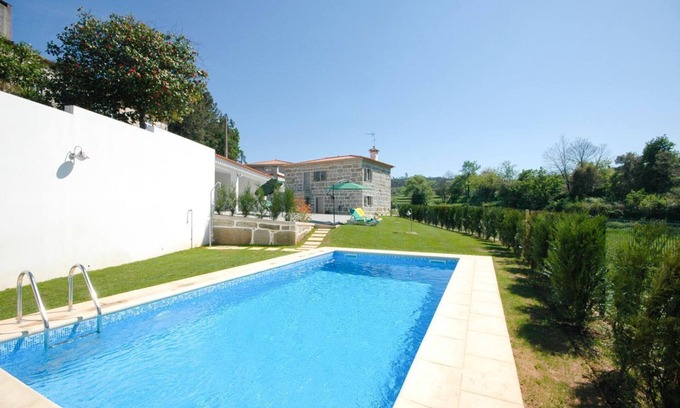 Paradela Villa | Villa Anabela - Three Bedroom Villa, Sleeps 6