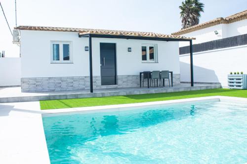 Chiclana de la Frontera House | Villa ANDROMEDA