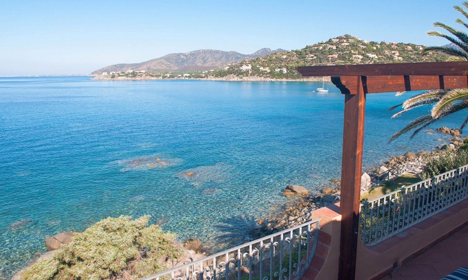 Torre delle Stelle Villa | Villa AngelaD seafront and direct access to the coast - Torre delle Stelle
