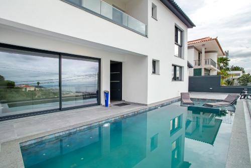 Monte Villa | Villa Angela
