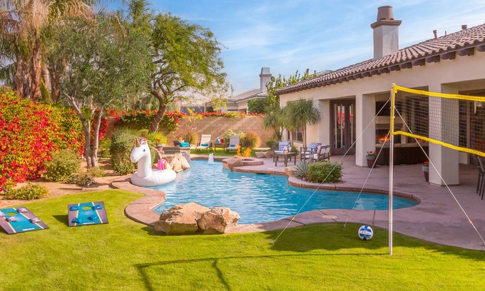 Rancho Santana House | Villa Angelica by AvantStay | Lavish Outdoor Space w/ Pool, Seating & Fireplace