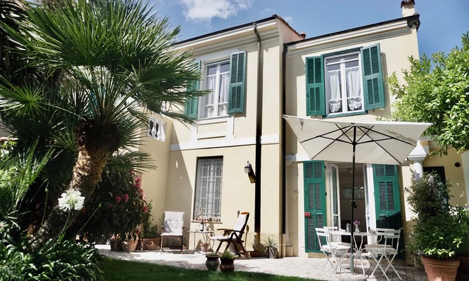 Vallecrosia Apartment | Villa Angelina Holiday Homes - Casa Limone 5 minuti a piedi dal mare