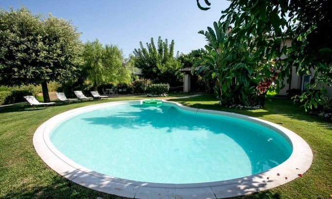 Polistena Villa | Villa Antico Toscano