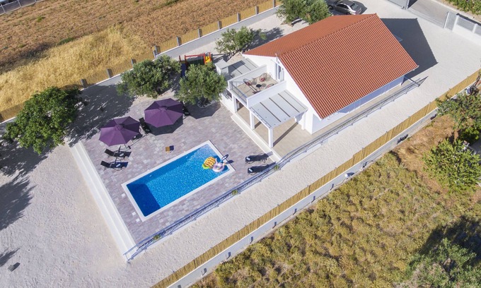 Marina Villa | Villa Antonia is near Trogir with a private pool