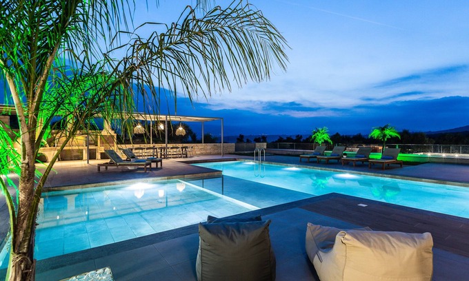 Apokoronas Villa | Villa Aori | Luxury, heated* pool & playgroung