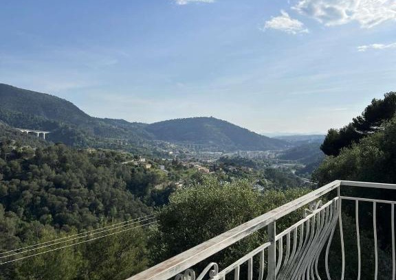 Drap Villa | Villa Aqua