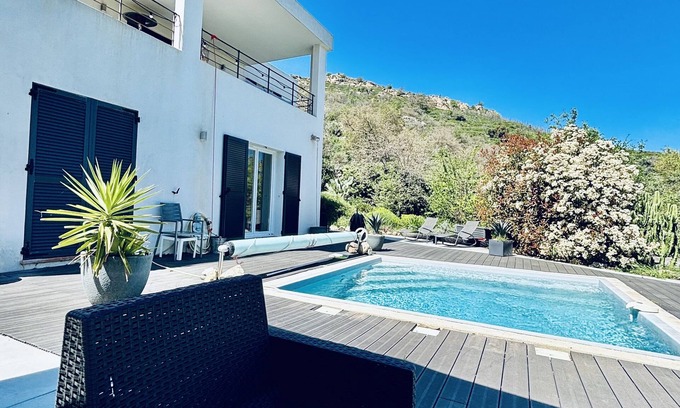 Feliceto House | VILLA ARCHITECTE - HEATED SWIMMING POOL - New for 2025! (See Description)