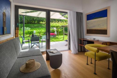 Kras Villa | Villa Artes with Free Hot Tub & Sauna