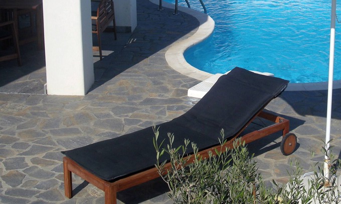 Monolithos House | Villa Arusha