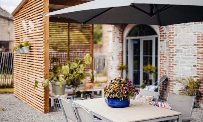 Assesse House | Villa Athena