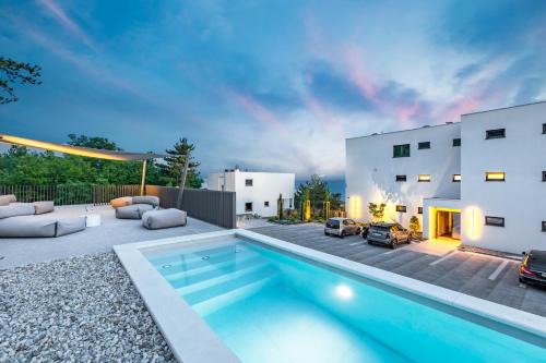 Zurkovo House | Villa Atrio