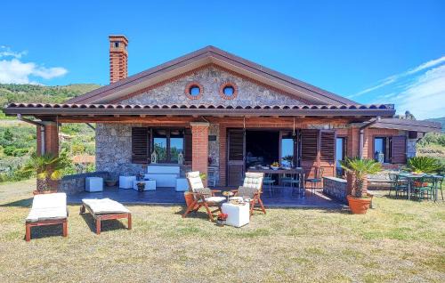 Graniti House | Villa Aura