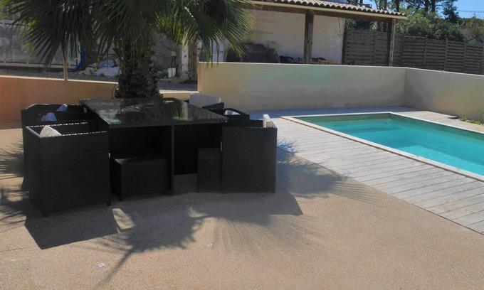 Gigean Villa | Villa Avec Piscine, Entre Sète Montpellier & Agde, à 2 pas de Balaruc