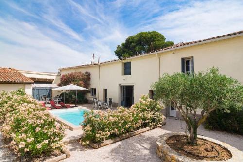 Beziers Villa | Villa avec piscine privée à la campagne proche de la mer sud de la France