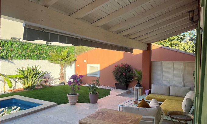 Poulx Villa | Villa Avec Piscine Proche de Nîmes, Pont du Gard