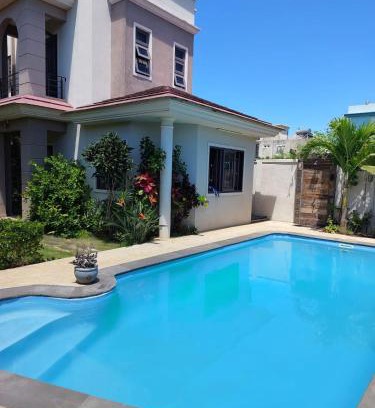 Pereybere House | Villa Azalea