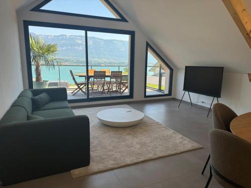La Celle-sous-Gouzon Villa | Villa Azura - Vue lac exceptionnelle