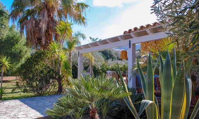 Scopello Villa | VILLA BY THE SEA GUIDALOCA SCOPELLO IMMERSED IN THE GREEN